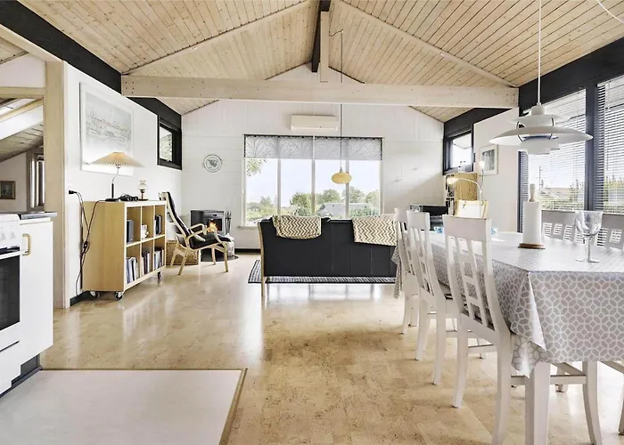 6623-allinge-markvejen-47 * Allinge-Sandvig